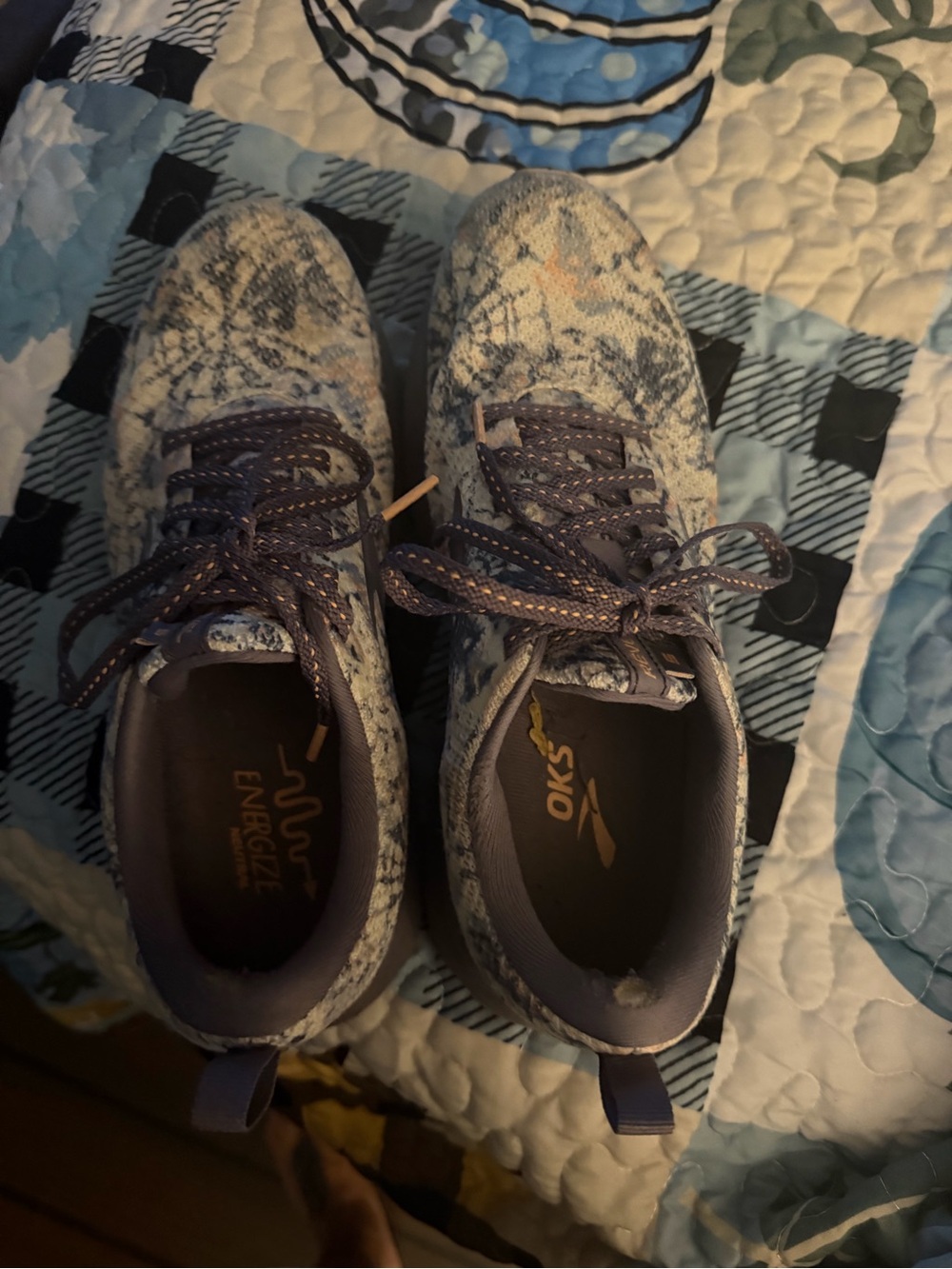 Women’s Brooks sneakers